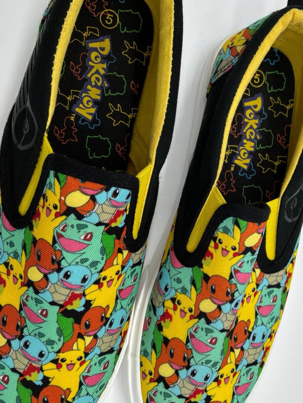 Pokemon Slip-On Sneakers Youth Sz 5